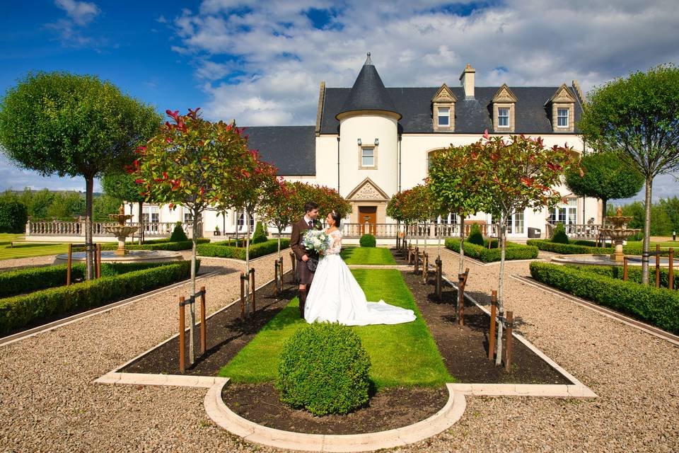 Ingliston Estate & Country Club